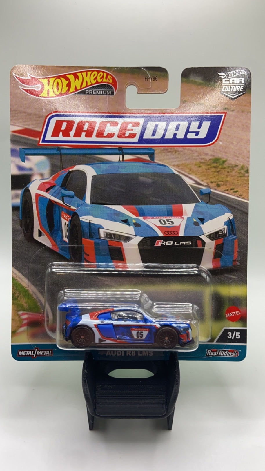 Hot Wheels Premium - Race day Audi R8 LMS