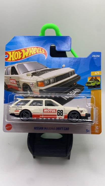 Hot Wheels Mainline - Nissan Maxima Drift