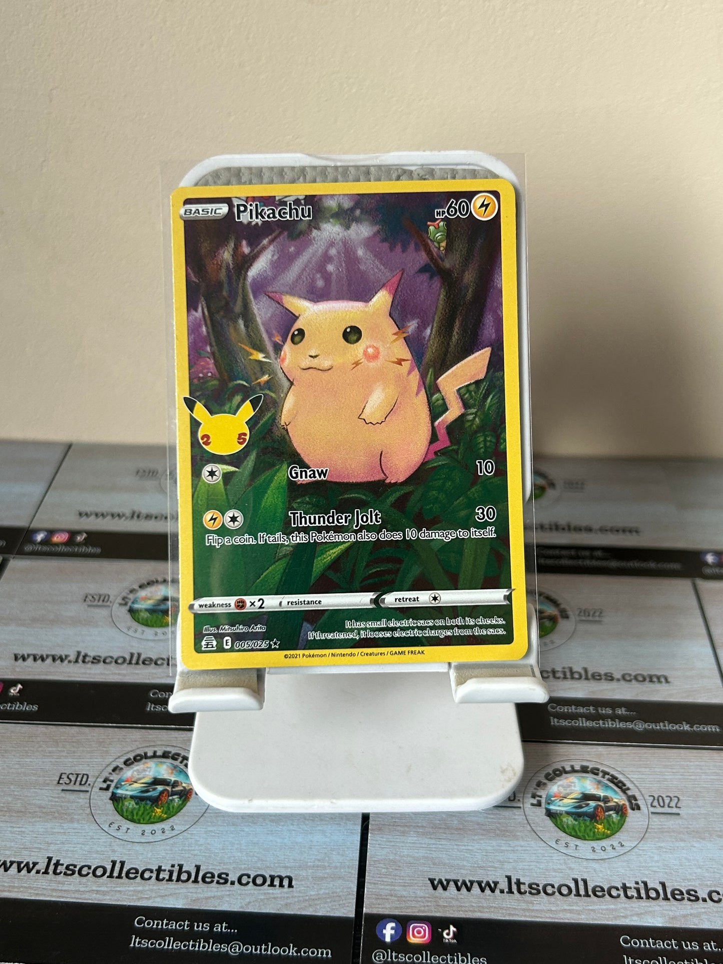 Pokémon - Celebrations Pikachu (005/025)