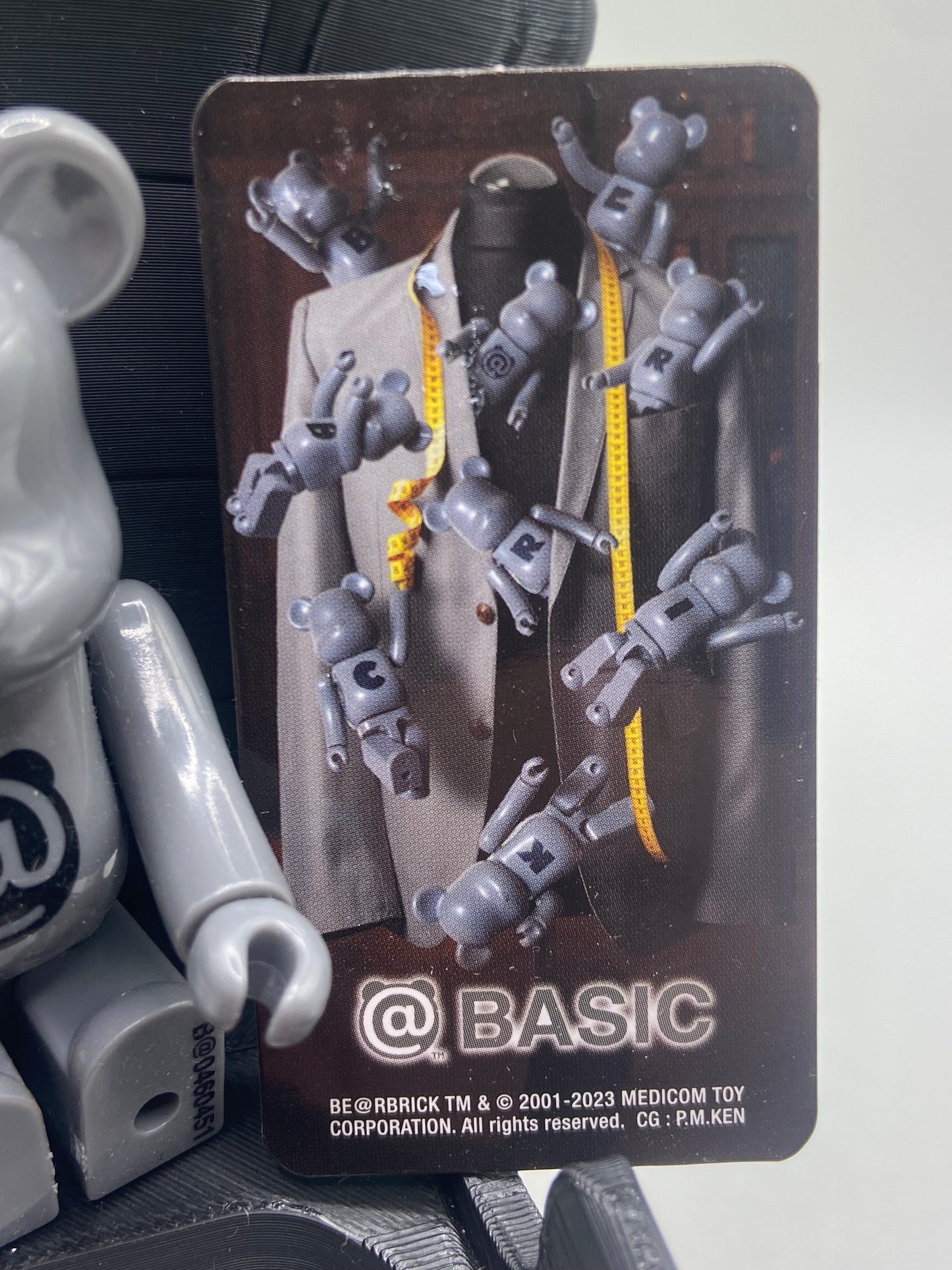 Be@rbrick 100% Series 46 - Basic “@”