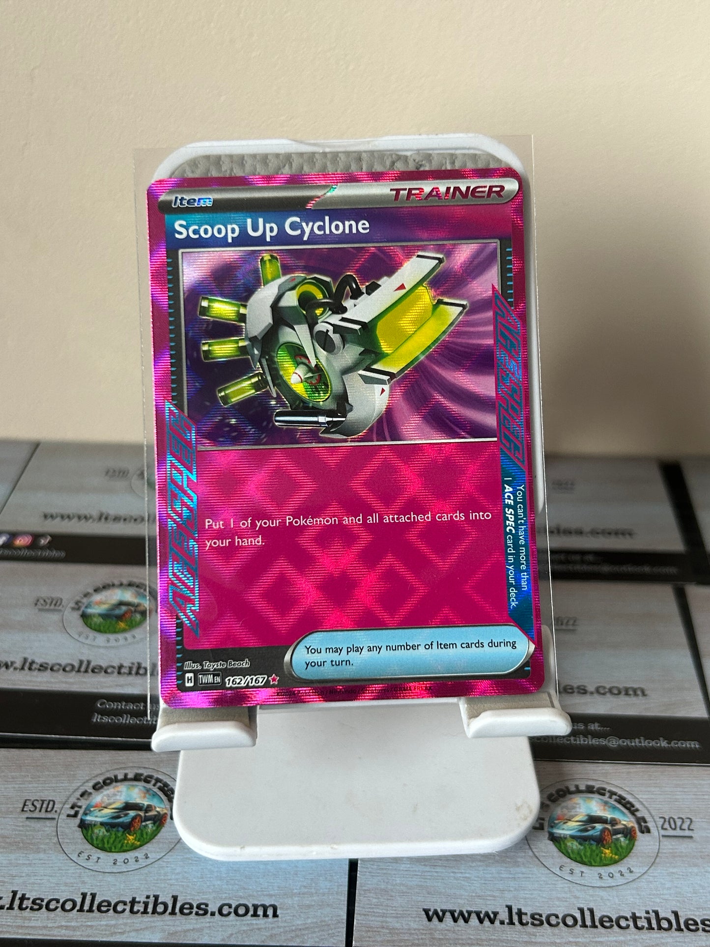 Pokémon - Scoop up Cyclone Pink Holo (162/167)