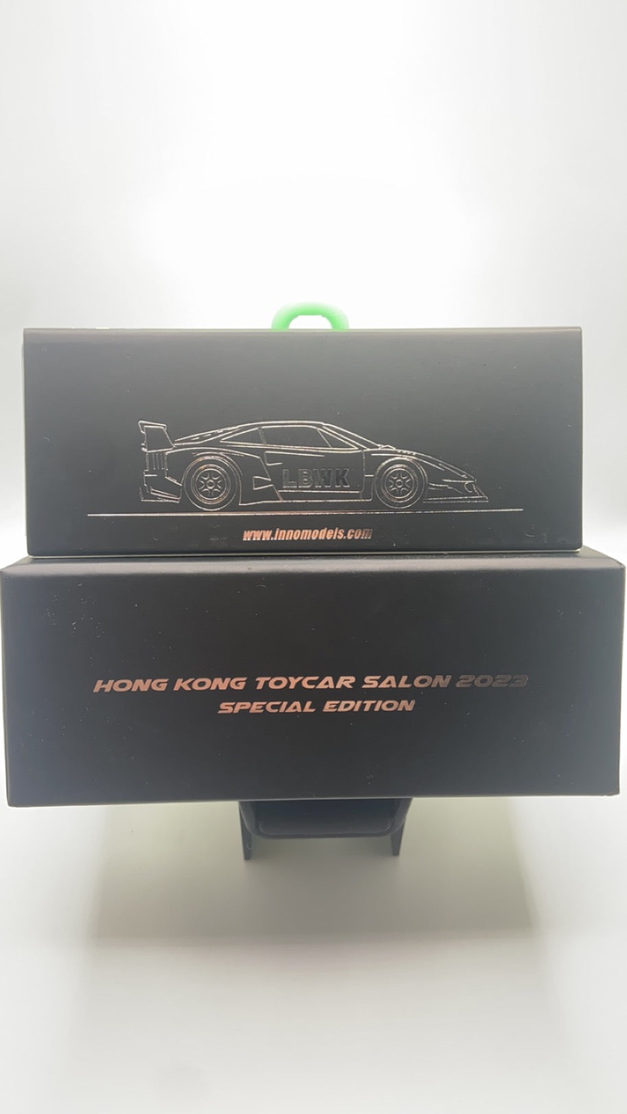 Inno64 - Ferrari F40 Hong Kong Toycar salon 2023 special edition