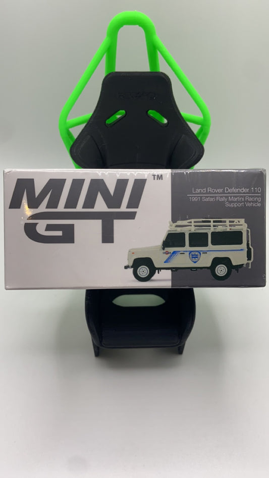 Mini GT #558 - Land Rover Defender 110 (1991 Safari Rally Martini Racing Support Vehicle)