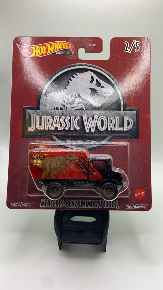 Hot Wheels Premium - Jurassic World Mercedes Benz Unimog U 1300 L