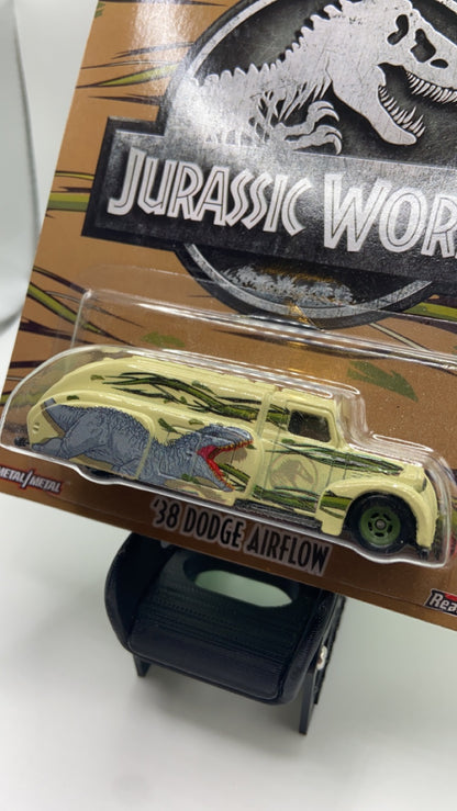 Hot Wheels Premium - Jurassic World ‘38 Dodge Airflow